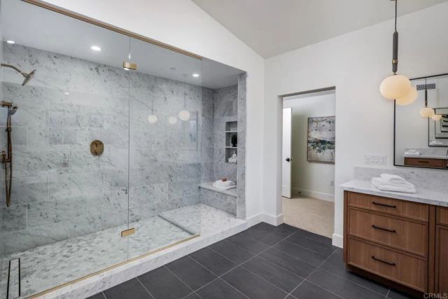 828 Conestoga Ct, Encinitas, CA 92024