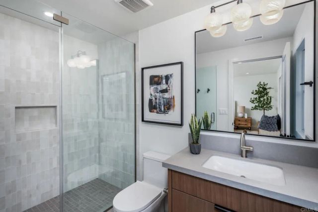 828 Conestoga Ct, Encinitas, CA 92024