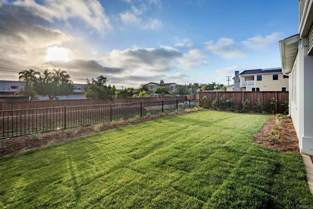 828 Conestoga Ct, Encinitas, CA 92024