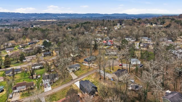 7311 Shamrock Lane, Hixson, TN 37343