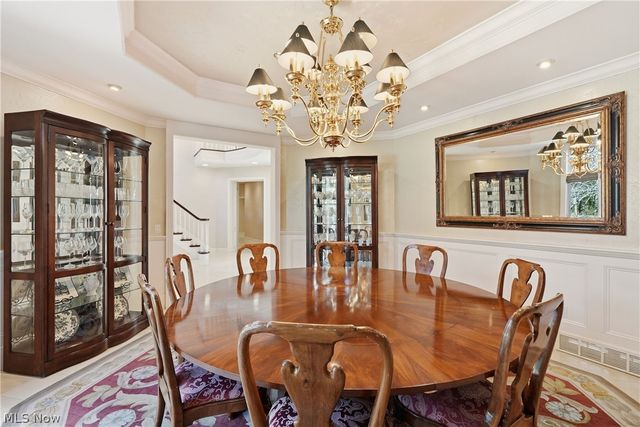 60 South Lane, Moreland Hills, OH 44022