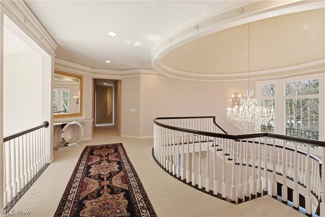 60 South Lane, Moreland Hills, OH 44022