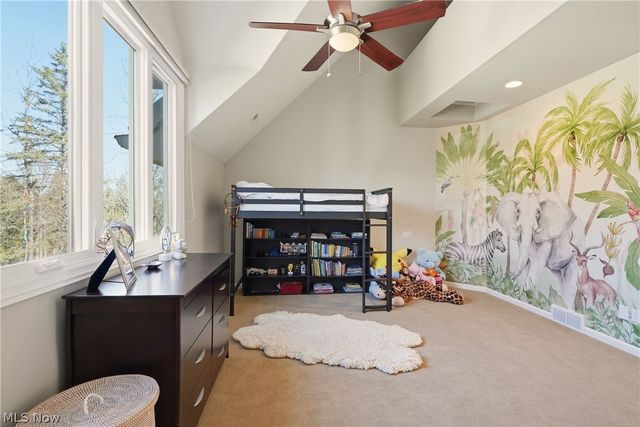 60 South Lane, Moreland Hills, OH 44022