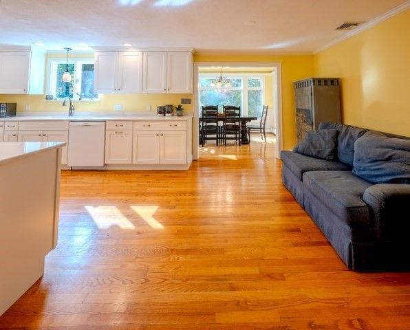 5 Pomeroy Rd, Andover, MA 01810