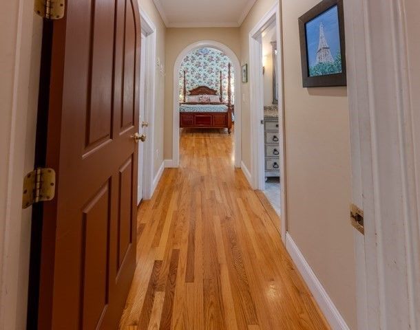 5 Pomeroy Rd, Andover, MA 01810