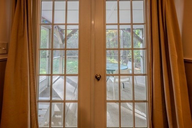 5 Pomeroy Rd, Andover, MA 01810