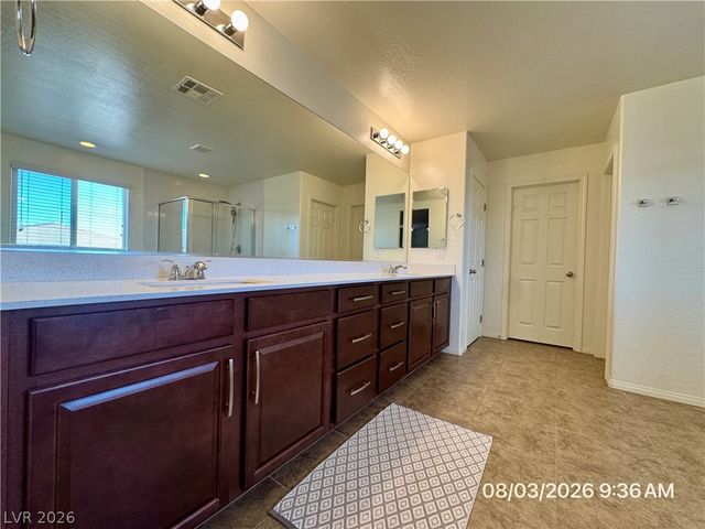 108 Nola Stream Court, Las Vegas, NV 89183