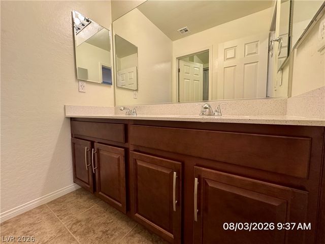 108 Nola Stream Court, Las Vegas, NV 89183