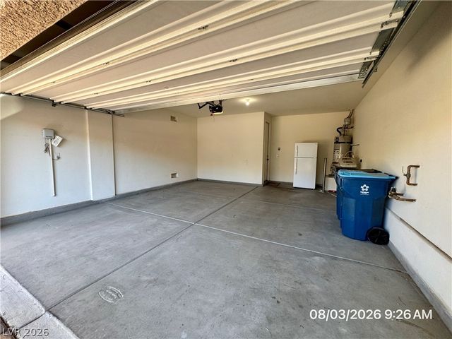 108 Nola Stream Court, Las Vegas, NV 89183