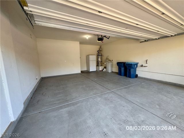 108 Nola Stream Court, Las Vegas, NV 89183