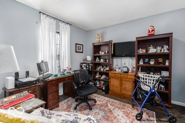 8344 Gates Corner Drive, Indianapolis, IN 46113