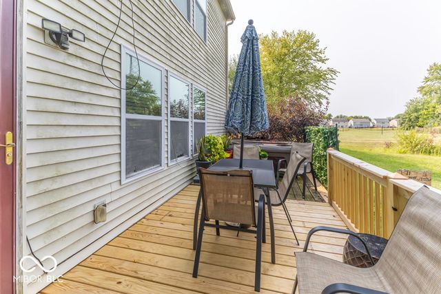 8344 Gates Corner Drive, Indianapolis, IN 46113