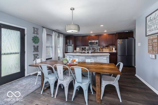 8344 Gates Corner Drive, Indianapolis, IN 46113