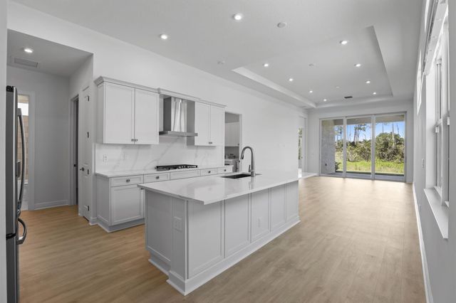 423 SE VIA SANGRO, Port St Lucie, FL 34952