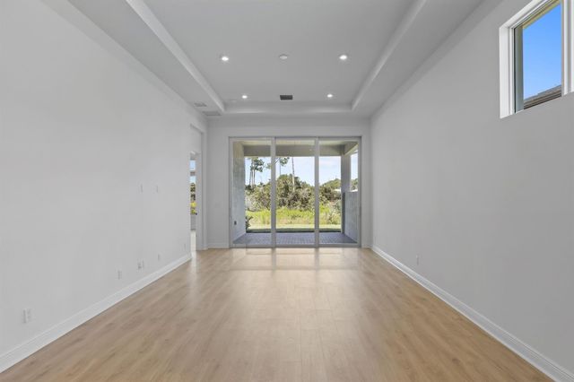 423 SE VIA SANGRO, Port St Lucie, FL 34952