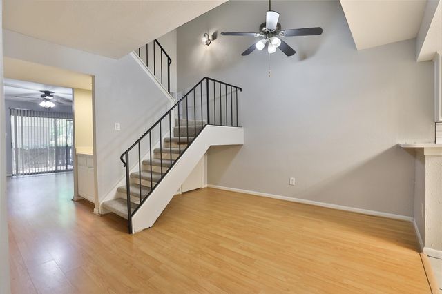 5005 Georgi Lane 107, Houston, TX 77092