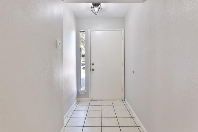 5005 Georgi Lane 107, Houston, TX 77092