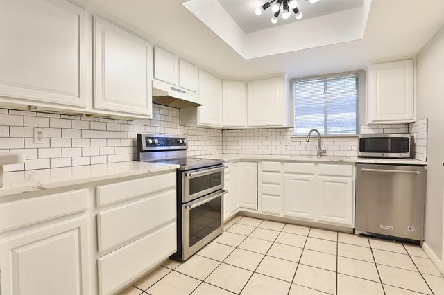 5005 Georgi Lane 107, Houston, TX 77092