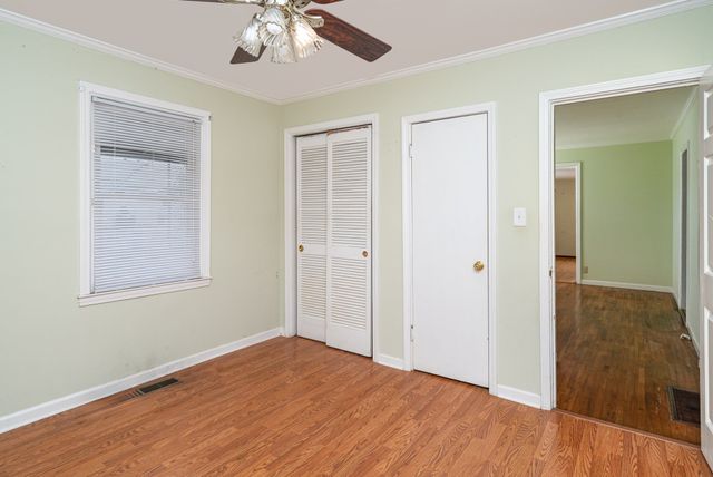 942 Youngs Ln, Nashville, TN 37207