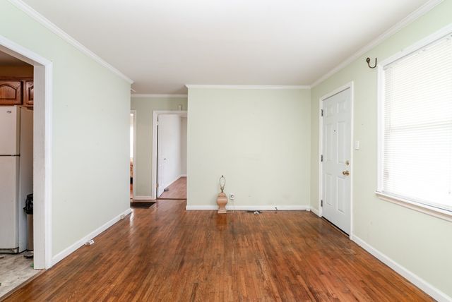 942 Youngs Ln, Nashville, TN 37207