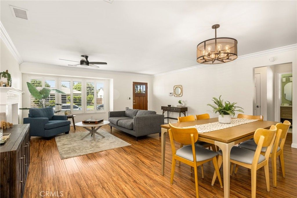 2152 N Greenbrier Road, Long Beach, CA 90815 — exterior