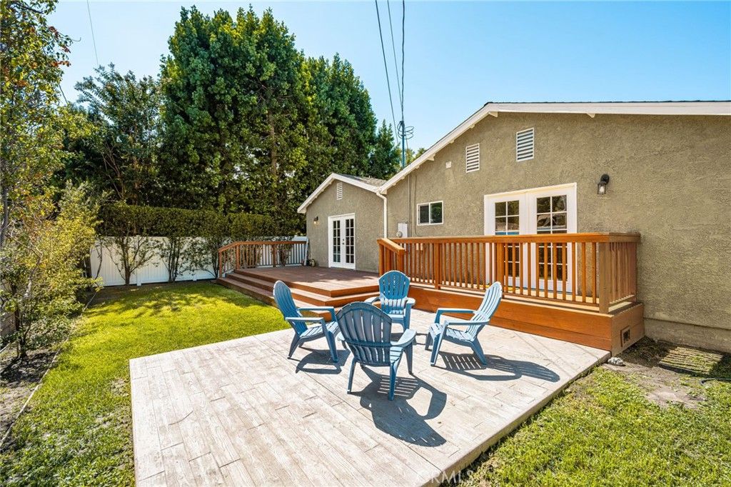 2152 N Greenbrier Road, Long Beach, CA 90815 — photo 4
