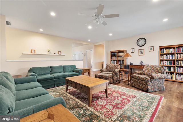 199 LAUREL GROVE RD, Winchester, VA 22602