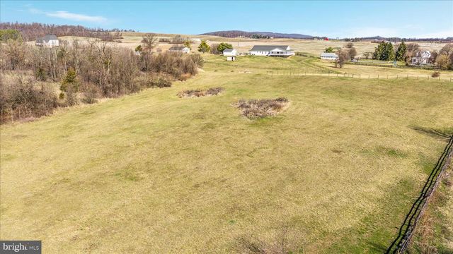 199 LAUREL GROVE RD, Winchester, VA 22602