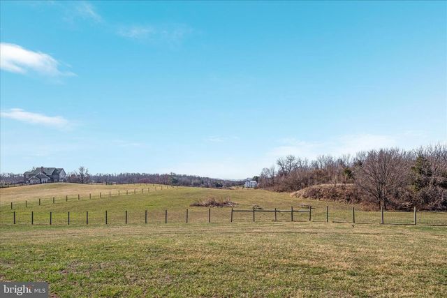 199 LAUREL GROVE RD, Winchester, VA 22602