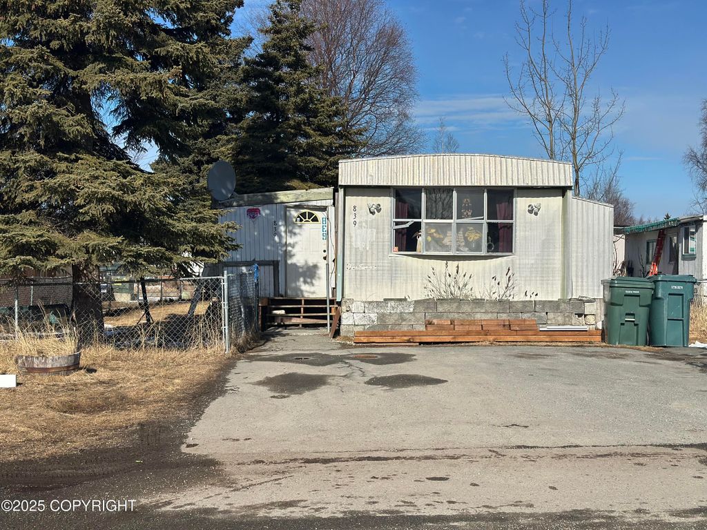 1200 W Dimond Boulevard, #839, Anchorage, AK 99515