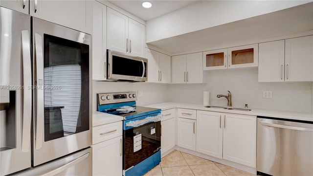 2953 SW 23rd St 55, Miami, FL 33145