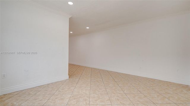 2953 SW 23rd St 55, Miami, FL 33145