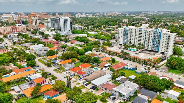 2953 SW 23rd St 55, Miami, FL 33145