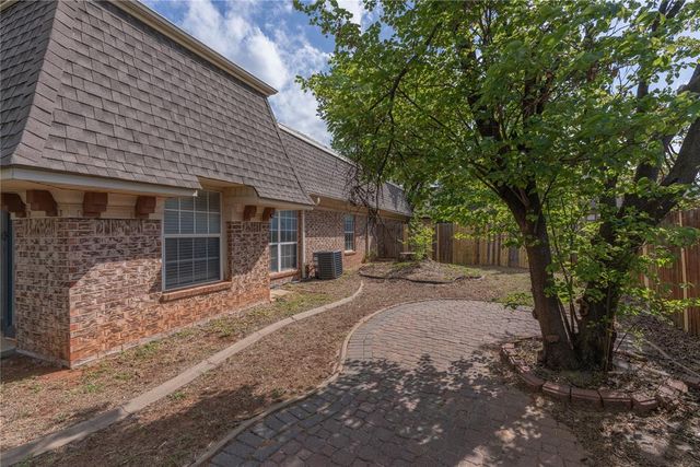 12304 Green Valley Drive, Oklahoma City, OK 73120
