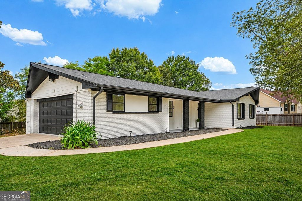 2521 Fairview Road, Covington, GA 30016 — exterior