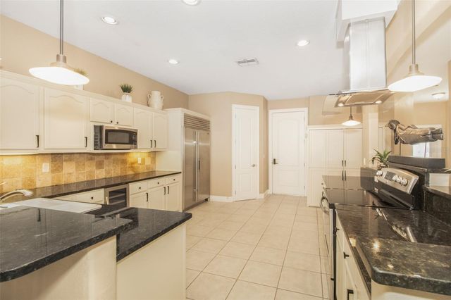 19331 HASKELL PLACE, Land O Lakes, FL 34638