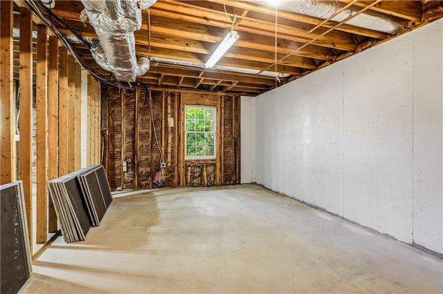 2696 S Arbor Drive, Marietta, GA 30066