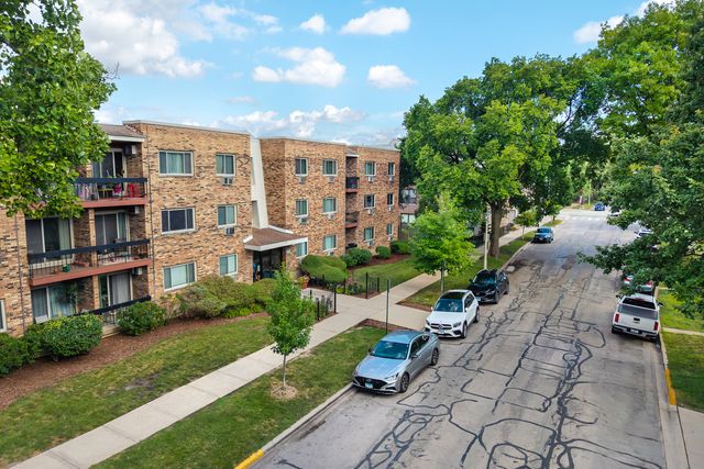 430 Home Avenue 303S, Oak Park, IL 60302