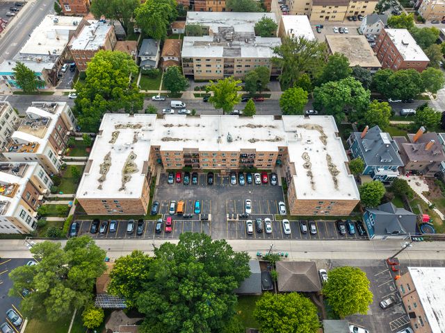430 Home Avenue 303S, Oak Park, IL 60302