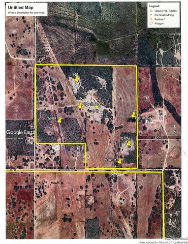 1173 Charco Rd, Tuleta, TX 78162