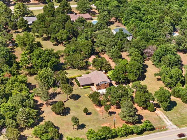 15153 SE 15th Street, Choctaw, OK 73020