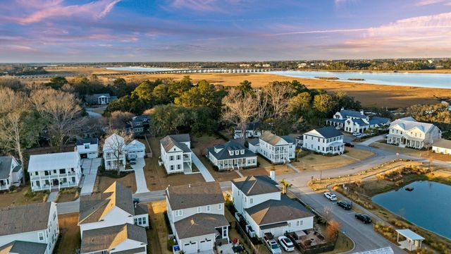 1011 Teracotta Drive, Charleston, SC 29407