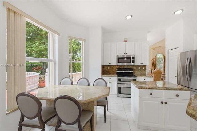 4909 NW 115th Way, Coral Springs, FL 33076