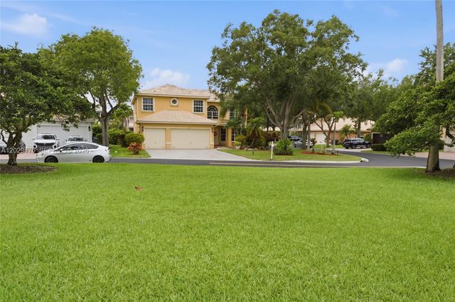 4909 NW 115th Way, Coral Springs, FL 33076
