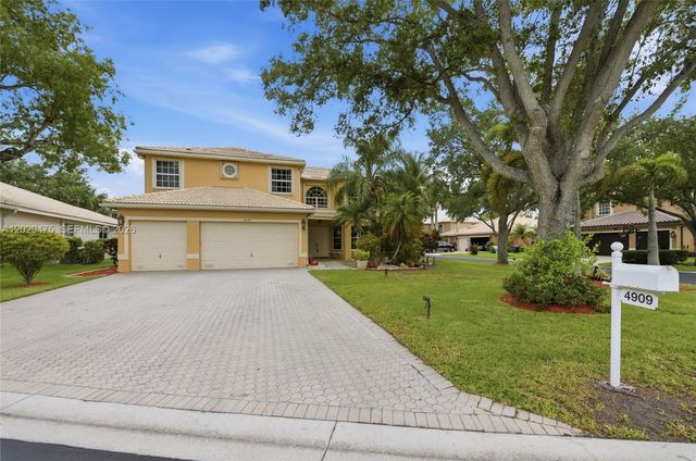 4909 NW 115th Way, Coral Springs, FL 33076