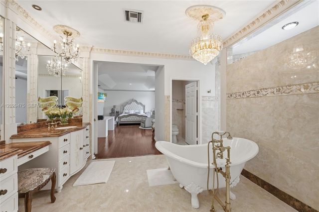 4909 NW 115th Way, Coral Springs, FL 33076