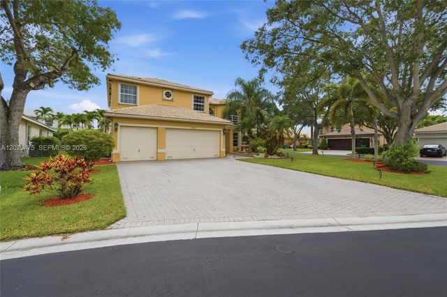 4909 NW 115th Way, Coral Springs, FL 33076