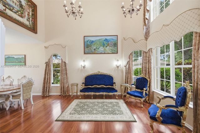 4909 NW 115th Way, Coral Springs, FL 33076