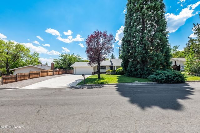 630 Sapphire Cricle, Reno, NV 89509