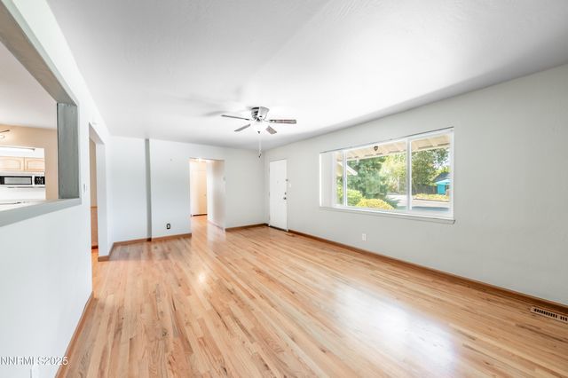 630 Sapphire Cricle, Reno, NV 89509